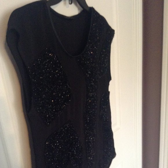 Dynamite Black Blouse - Picture 1 of 4